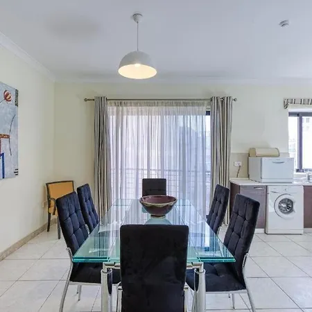 Beautiful 3 Bed Rm Apartment Close To Sea And Best Of Sliema Exterior photo