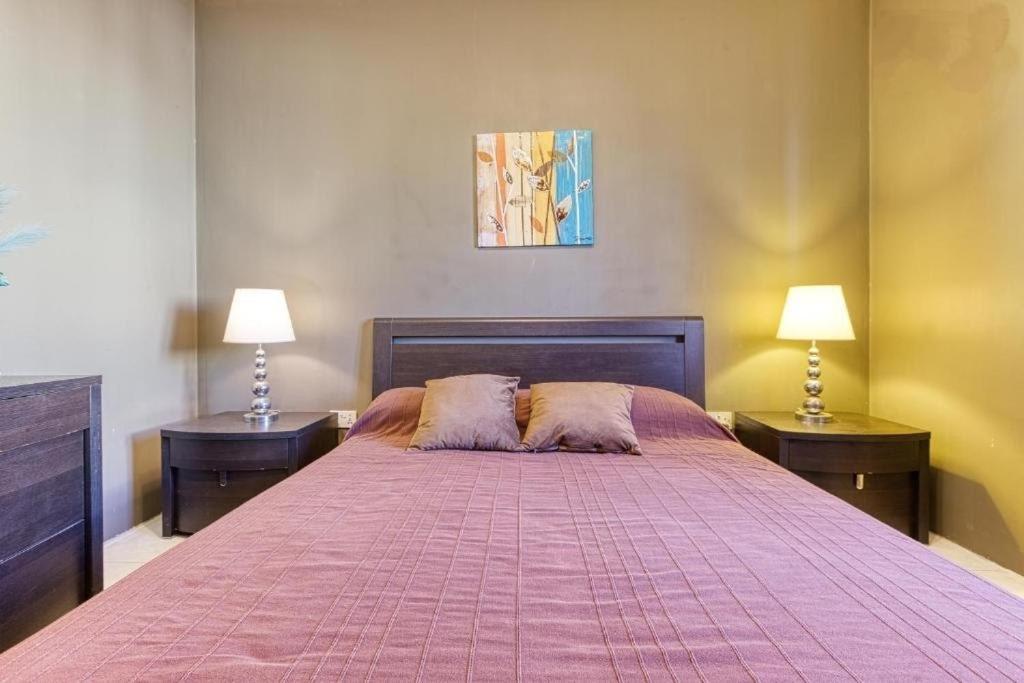 Apartment Beautiful 3 Bed Rm Close To Sea And Of